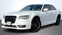 2023 Chrysler 300 Touring L