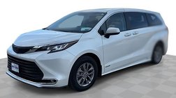 2021 Toyota Sienna XLE