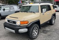 2014 Toyota FJ Cruiser Base