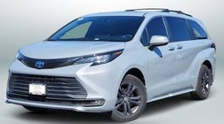 2024 Toyota Sienna Woodland Edition