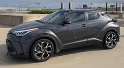2022 Toyota C-HR XLE