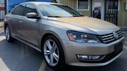 2015 Volkswagen Passat 3.6L V6 SEL Premium