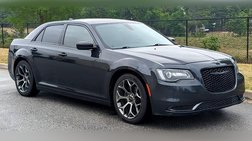 2018 Chrysler 300 Touring