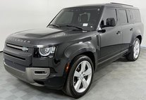 2024 Land Rover Defender 130 P400 X-Dynamic SE