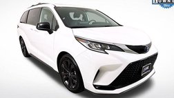 2023 Toyota Sienna XSE 7-Passenger