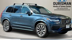 2022 Volvo XC90 T6 Momentum 7-Passenger