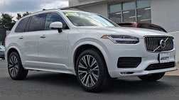 2022 Volvo XC90 T6 Momentum 7-Passenger