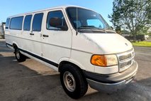1999 Dodge Ram Van 3500 Maxi