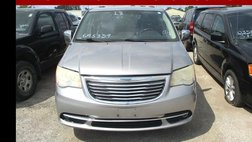 2013 Chrysler Town and Country Touring-L