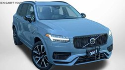 2023 Volvo XC90 Recharge T8 Plus Dark Theme
