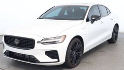 2024 Volvo S60 Recharge T8 Plus Black Edition