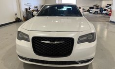 2016 Chrysler 300 S