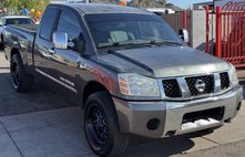 2005 Nissan Titan SE