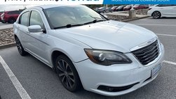 2013 Chrysler 200 Touring