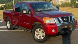 2014 Nissan Titan SV