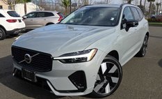 2025 Volvo XC60 T8 Plus Dark Theme