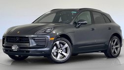 2025 Porsche Macan T