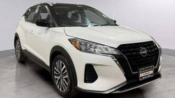 2022 Nissan Kicks SV
