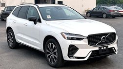 2025 Volvo XC60 B5 Plus Dark Theme
