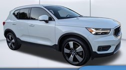 2021 Volvo XC40 T5 Momentum