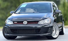 2017 Volkswagen Golf GTI Sport