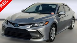 2022 Toyota Camry Hybrid LE