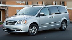 2013 Chrysler Town and Country Touring-L