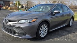 2018 Toyota Camry LE 4D Sedan