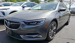 2019 Buick Regal Sportback Essence