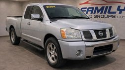2004 Nissan Titan LE