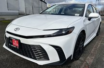 2025 Toyota Camry SE FWD
