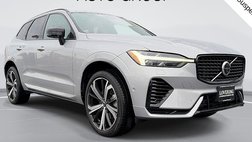 2023 Volvo XC60 Recharge T8 Ultimate Dark Theme