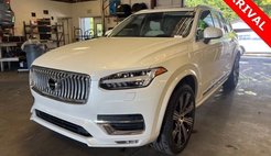 2022 Volvo XC90 T6 Inscription 7-Passenger