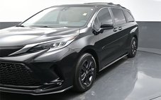 2024 Toyota Sienna XSE 7-Passenger