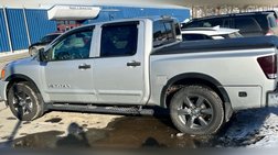 2015 Nissan Titan SL