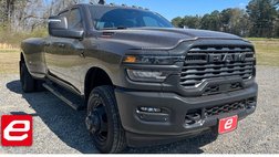 2025 Ram Ram Pickup 3500 Tradesman