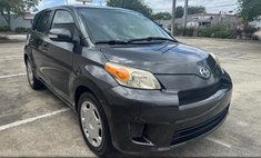 2010 Scion xD Base