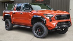 2024 Toyota Tacoma TRD Pro Hybrid Double Cab 5'' Bed AT (Natl)