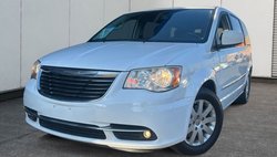 2016 Chrysler Town and Country Touring