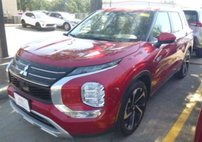 2023 Mitsubishi Outlander PHEV SE