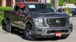 2023 Nissan Titan SV