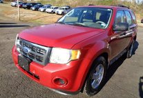 2010 Ford Escape XLS