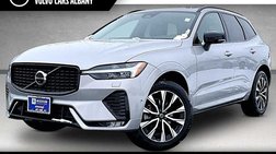 2023 Volvo XC60 B5 Plus Dark Theme