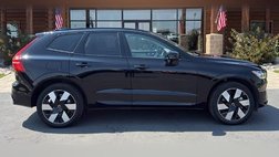 2025 Volvo XC60 T8 Plus Dark Theme