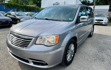 2014 Chrysler Town and Country Touring-L