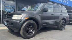 2001 Mitsubishi Montero XLS