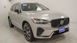 2025 Volvo XC60 B5 Plus Dark Theme