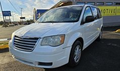 2009 Chrysler Town and Country LX