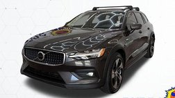 2023 Volvo V60 Cross Country B5 Plus