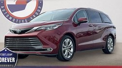 2023 Toyota Sienna Platinum 7-Passenger